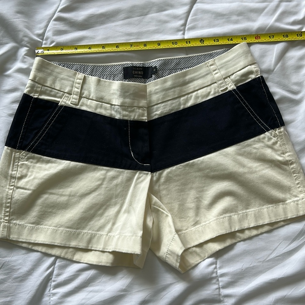 J. Crew • Creme color Chino Shorts with Navy Stripe • Size 6